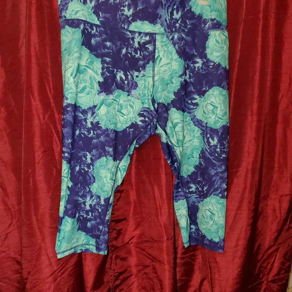 Champion 3x athletic capris